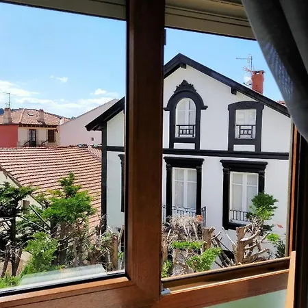 Precioso Piso En Casco Viejo De Con Garaje * Plentzia
