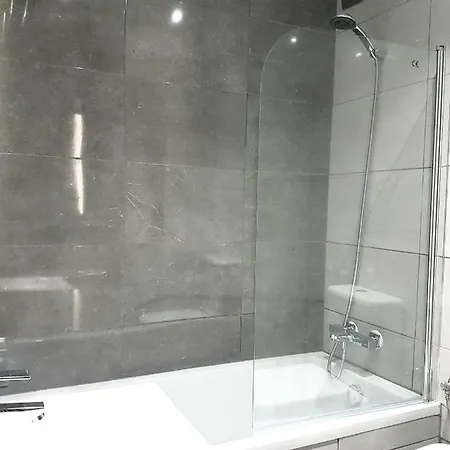 Apartamento Precioso Piso En Casco Viejo De Con Garaje *